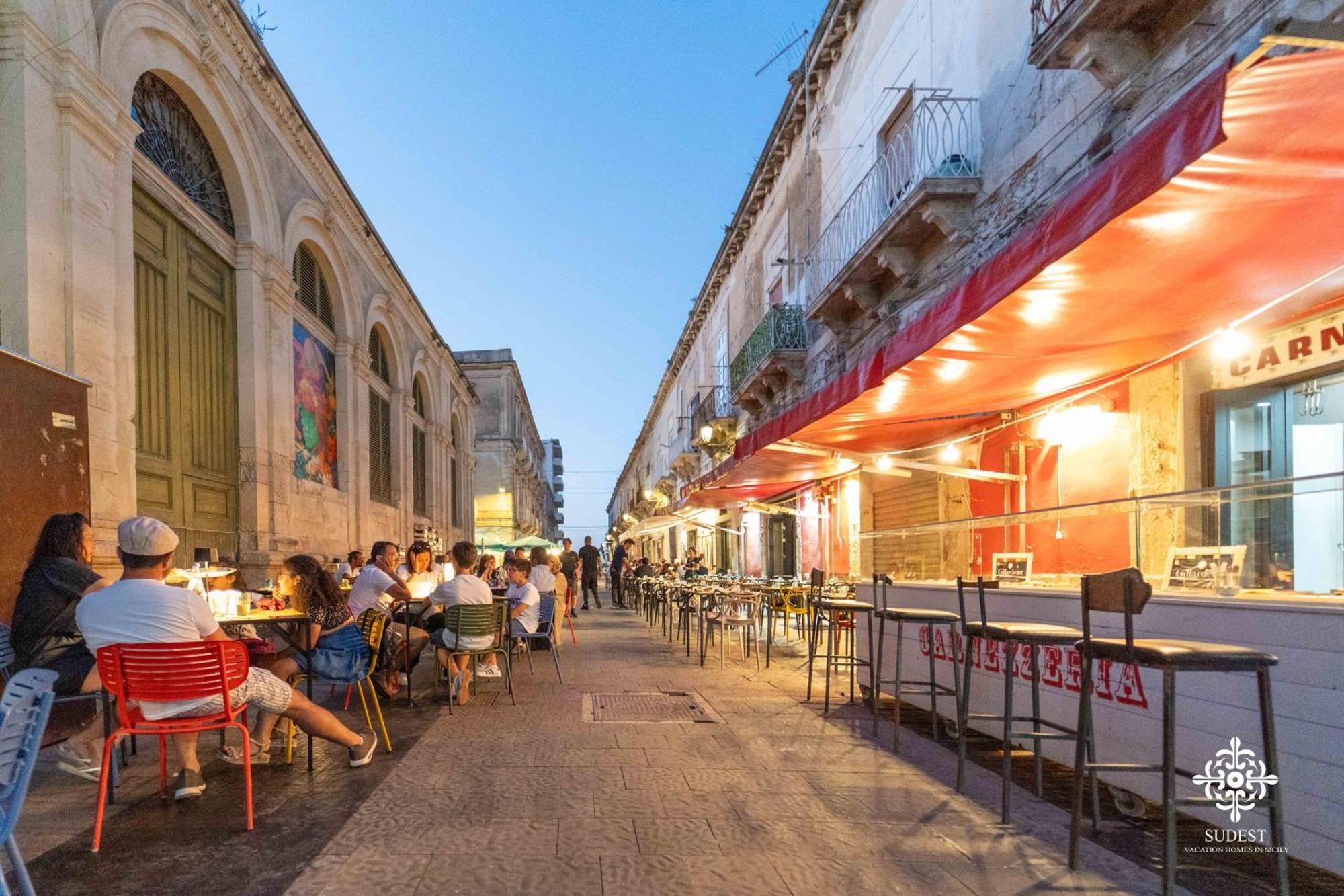 La Terrazza Sull'Antico Mercato Di Ortigia Syracuse Exterior foto